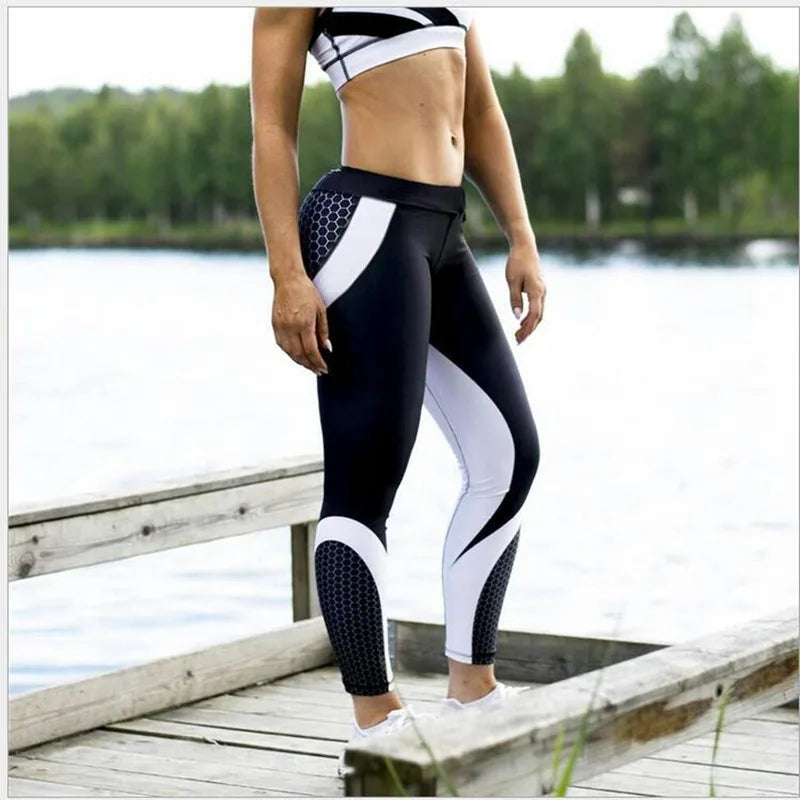 2025 Printed Yoga Pants Women Push Up Professional Running Sport Hot Pants Breathable Elastic Jog Mesh Club Printing Cloth