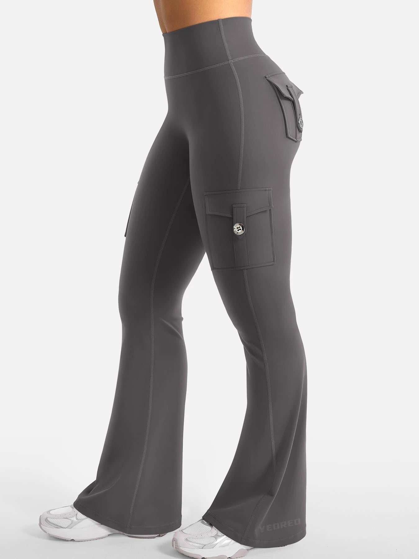Essential Women's Fitness Pants: High-Waisted Flared Workout Pants with Pockets, Shaping and Tummy-Control Fitness Pants.
